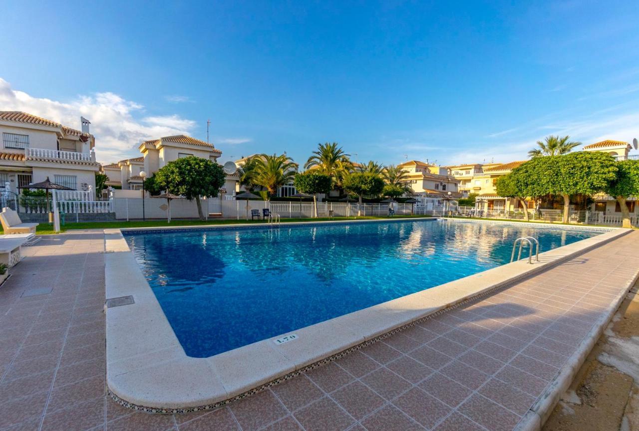Apartament He Doris Playa Flamenca Zewnętrze zdjęcie
